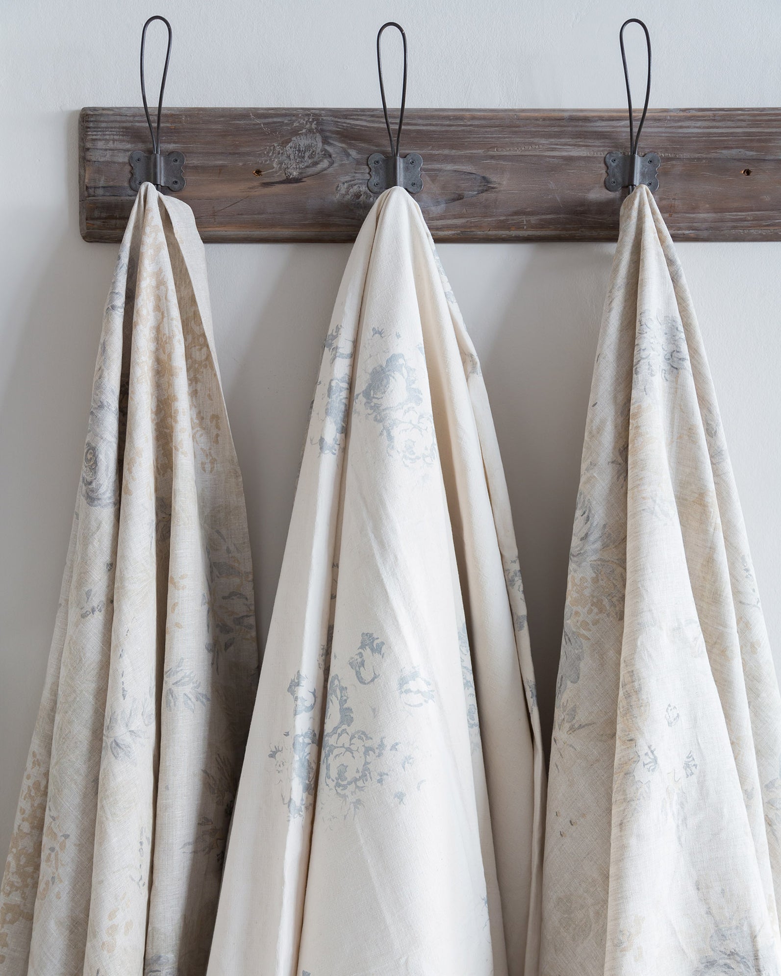 Neutral Linen Fabrics | Cabbages & Roses Interiors– cabbagesandroses