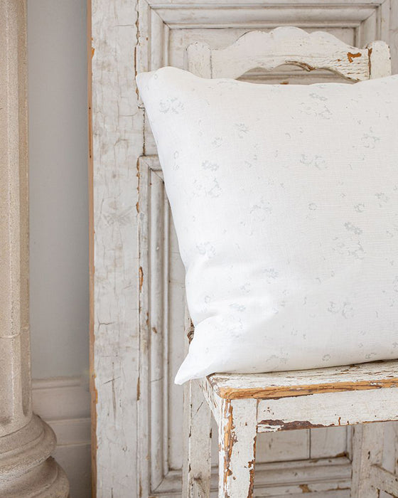 Ditzy Dove on White Linen