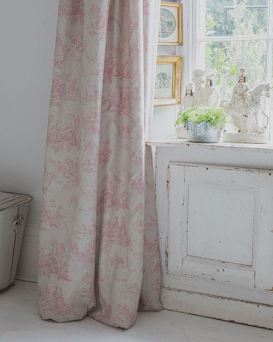 Toile de Poulet Raspberry on Natural Linen