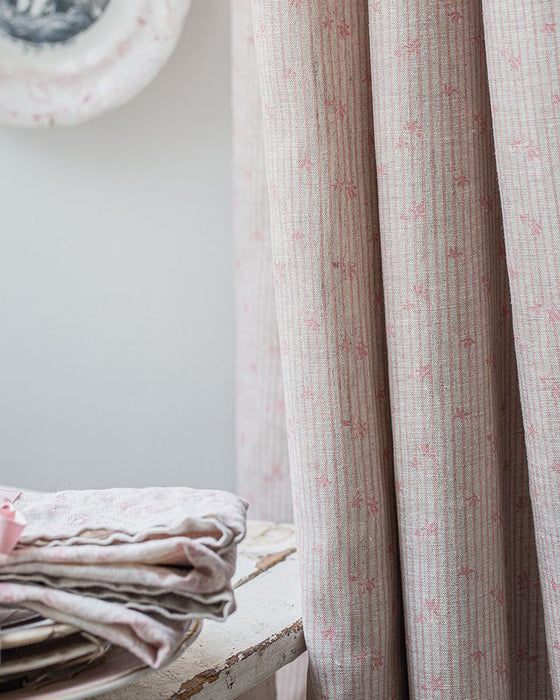 Metro Pink on Natural Linen