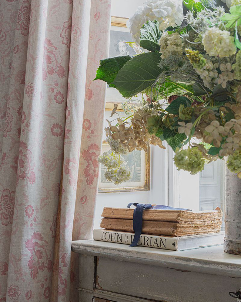 Elgin Pink on Natural Linen | Cabbages & Roses– cabbagesandroses