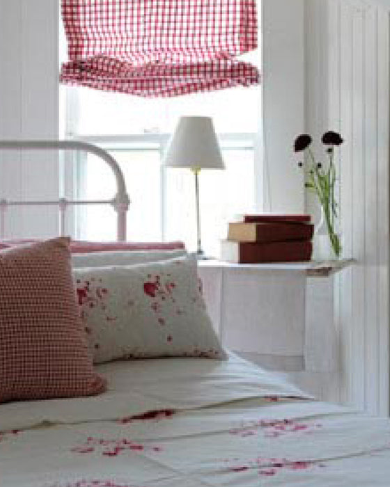 Podge Cerise on White Linen